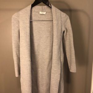Aritzia babaton cardigan